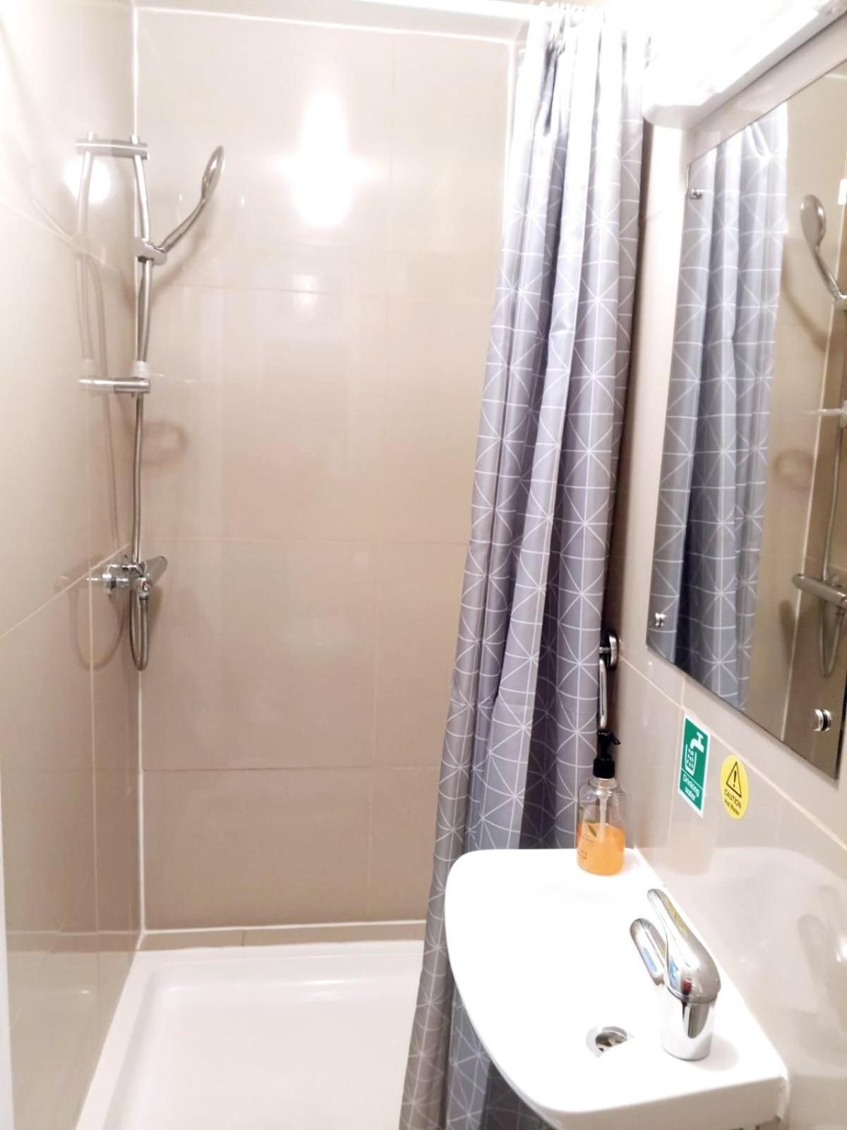 Victorin House - All Rooms Are En-Suite Portsmouth Ngoại thất bức ảnh