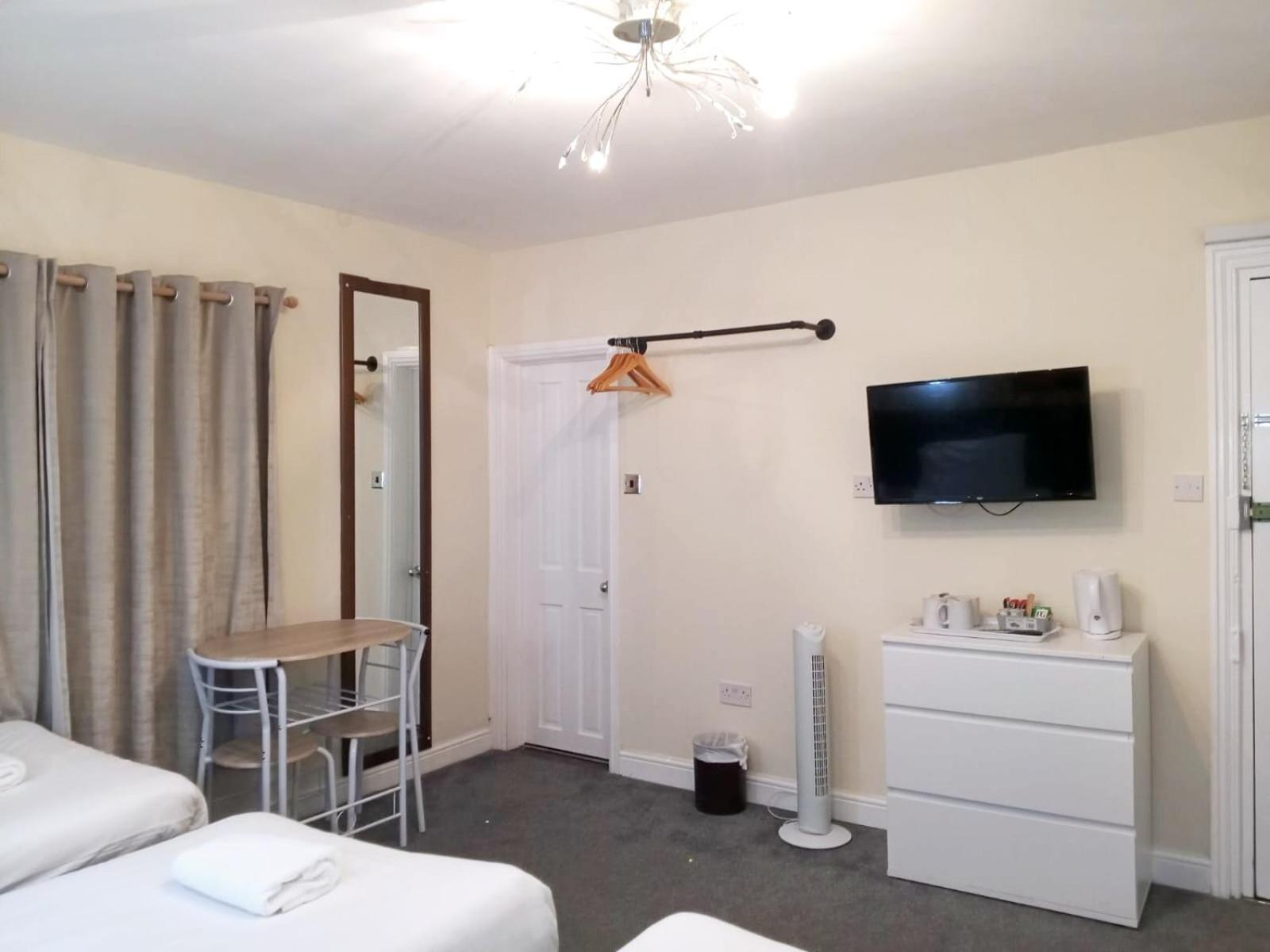 Victorin House - All Rooms Are En-Suite Portsmouth Ngoại thất bức ảnh